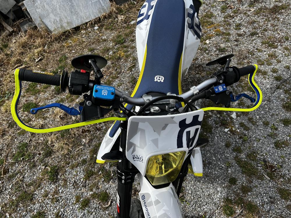 Motorrad verkaufen Husqvarna 701 Supermoto Ankauf